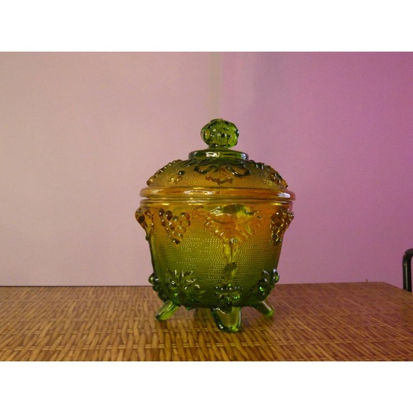 Vintage Jeanette Glass 4 Footed Candy Dish - Picture 1 of 6